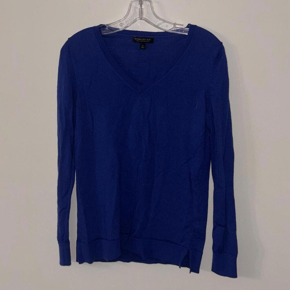 Banana Republic Royal Blue Cobalt V Neck Sweater 100% Merino Wool